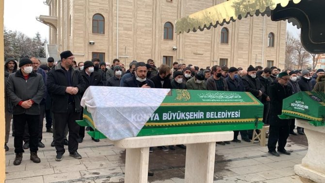 Kayınvalidesini Öldüren Ve Eşini Yaralayan Şahıs Suç Makinesi Çıktı