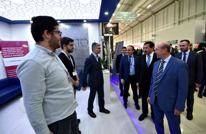 Başkan Kılca Ve Pekyatırmacı, Konya Tarım Fuarı’nı Gezdi