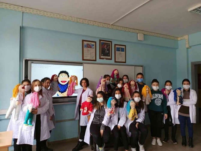 Köyceğiz’de Kukla Tasarımı Eğitimleri Devam Ediyor