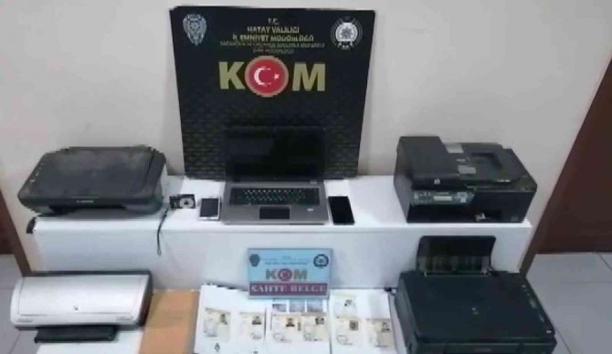 Hatay’da Sahte Geçici Koruma Kimlik Belgesi Düzenleyen 4 Kişi Yakalandı