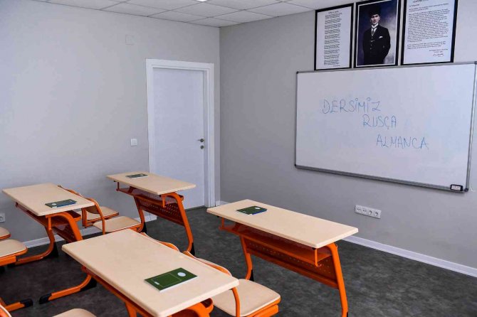 Mercek’te Yabancı Dil Kurslarına Başvurular Başladı