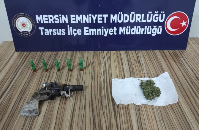 Polisin Operasyonunda Ele Geçirildi, Kendi Silahını Üretmiş