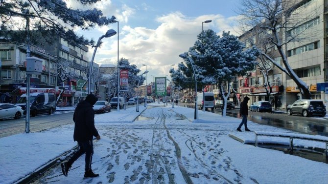 Sakarya Güne Karla Uyandı