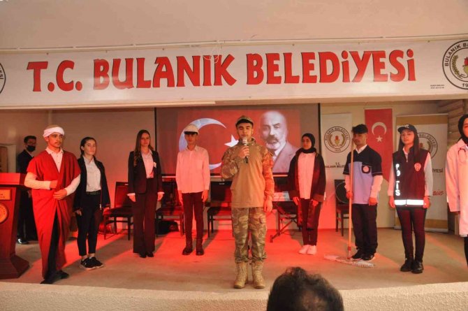 Bulanık’ta “İ̇stiklal Marşı’nın Kabulü Ve Mehmet Akif Ersoy’u Anma Günü” Programı