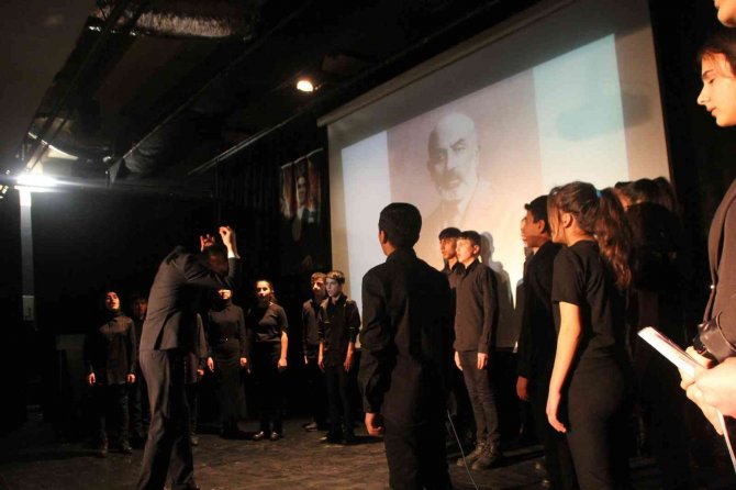 Malazgirt’te "İ̇stiklal Marşı’nın Kabulü Ve Mehmet Akif Ersoy’u Anma Günü" Programı