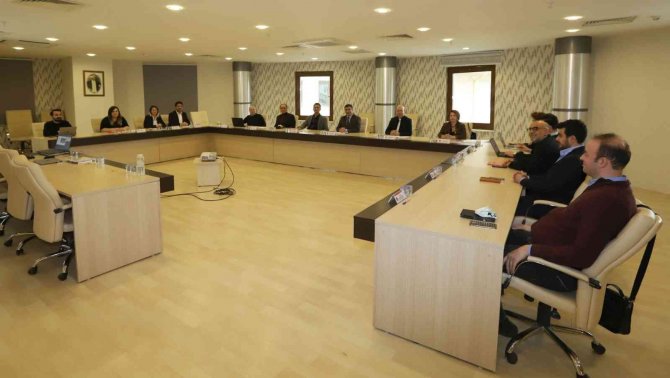 Nevü İ̇htisaslaşma Koordinatörlüğü Yönetim Kurulu Toplantısı Yapıldı