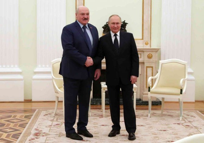 Putin: "Rusya-ukrayna Müzakerelerinde Bazı Olumlu Değişimler Var"