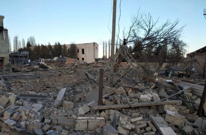 Rusya Ukrayna’da Bir Kasabayı Vurdu: 6 Yaralı