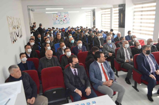 Tavşanlı’da Genç Hafızlar Ödüllendirildi