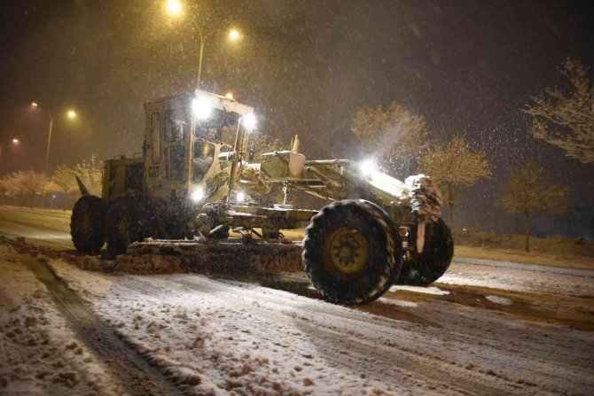 Selçuklu’da Kar Mesaisi Yeniden Başladı