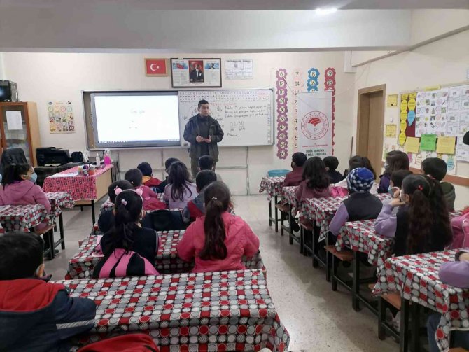 Siirt’te Öğrencilere Doğayı Koruma Eğitimi Verildi