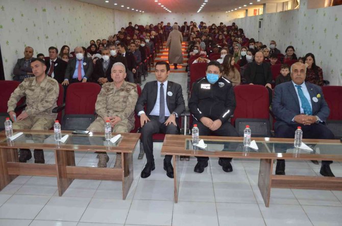 Şırnak’ta İ̇stiklal Marşı’nın Kabulü Etkinliklerle Kutlandı