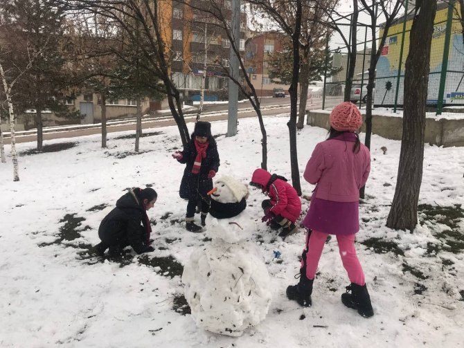 Bayburt’ta Eğitime Kar Tatili