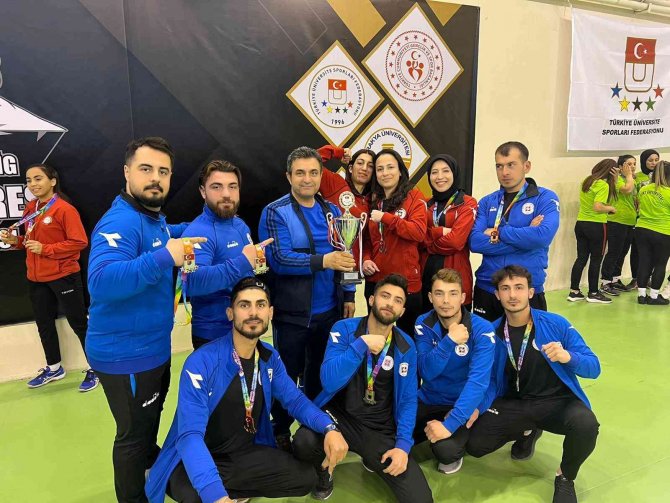 Bilek Güreşi Şampiyonasında Fü’den Büyük Başarı