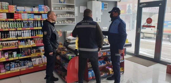 Çaldıran’da Fahiş Fiyat Ve Stokçuluk Denetimi