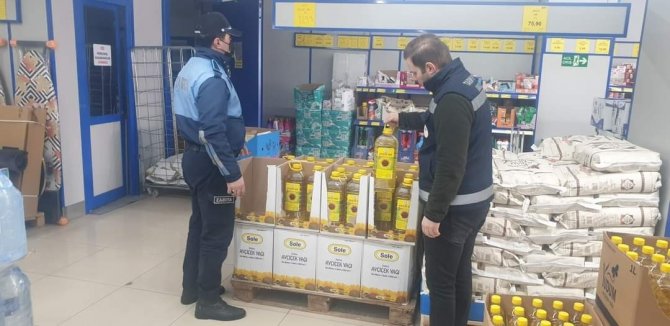 Çaldıran’da Fahiş Fiyat Ve Stokçuluk Denetimi