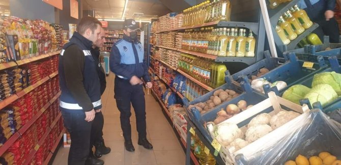 Çaldıran’da Fahiş Fiyat Ve Stokçuluk Denetimi