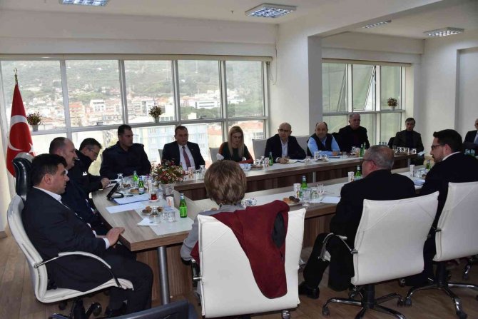 Yunusemre’de Güvenlik Toplantısı Yapıldı