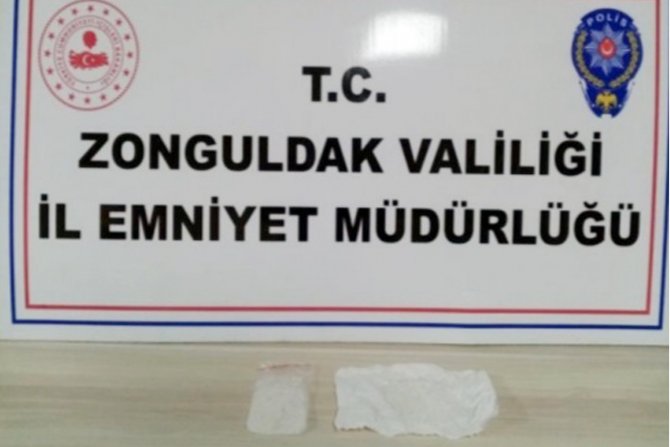 3 Ayrı Uyuşturucu Operasyonunda 11 Kişi Gözaltına Alındı