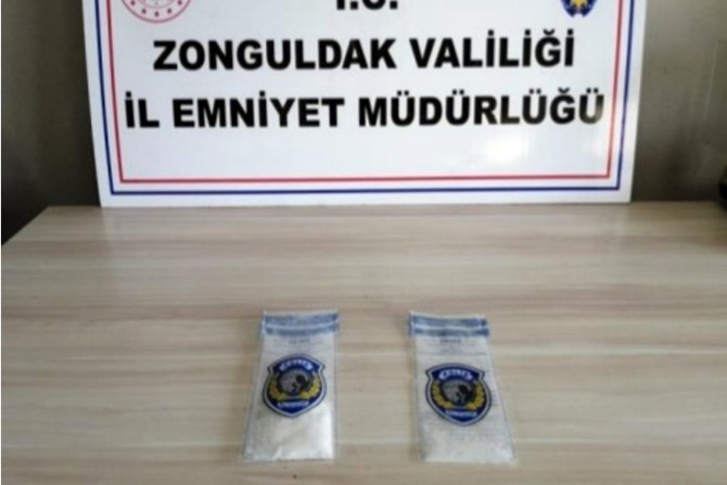 3 Ayrı Uyuşturucu Operasyonunda 11 Kişi Gözaltına Alındı