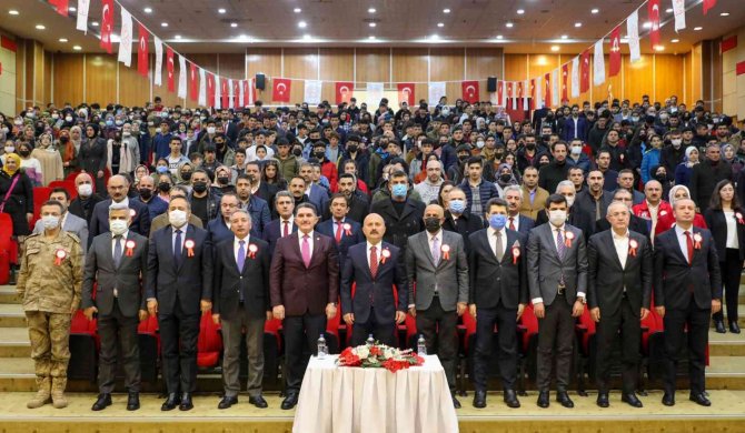 Ağrı’da 12 Mart İ̇stiklal Marşı’nın Kabulü Kutlandı