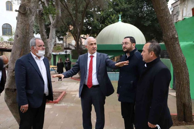 Başkan Gültak, Mahmudiye Mahallesinde Vatandaşla Buluştu