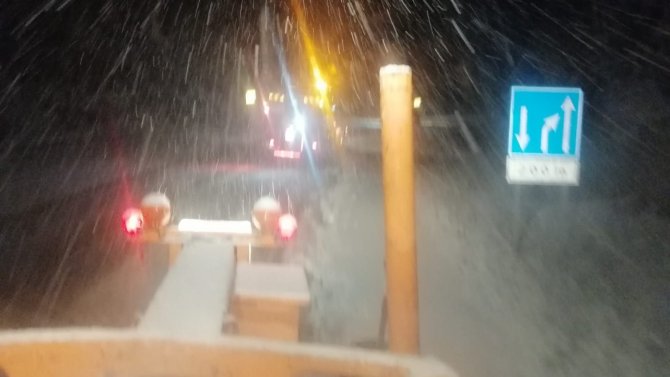 Antalya-konya Karayolu Araç Trafiğine Kapatıldı