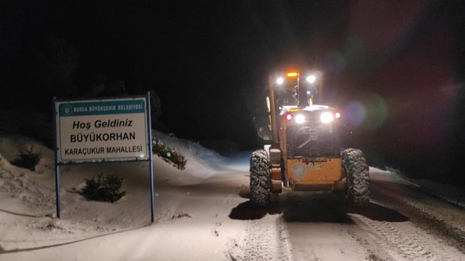 Bursa’da 24 Saatte 455 Mahalle Yolunu Ulaşıma Açıldı