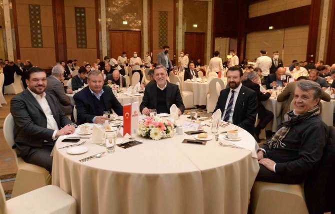 Makine Sektör Temsilcileri Katma Değerli Üretim Hedefleri İçin Buluştu