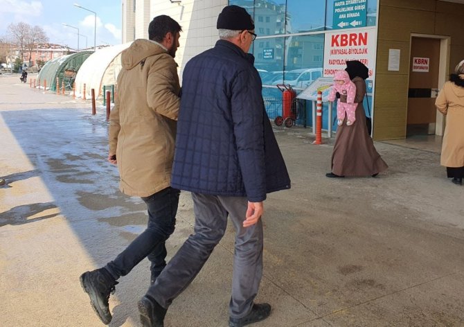 60 Yaşındaki Adam, Genci Bıçaklayarak Öldürdü