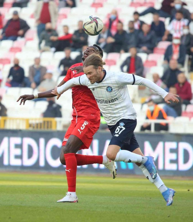Sivasspor, Adana’da 3 Puan Arayacak
