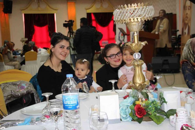 Elazığ’da Dünya Kadınlar Günü Etkinliği