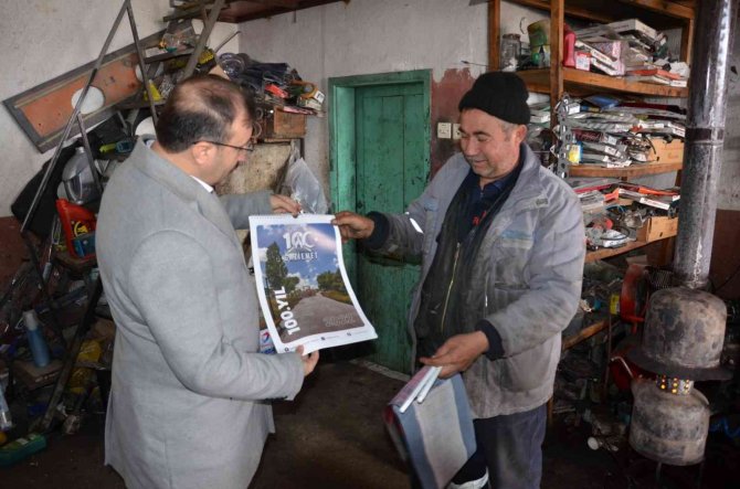 Emet Belediyesi’nden Esnafa 100. Zafer Yılı Takvimi