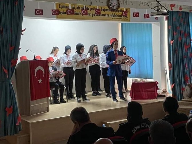 Güroymak’ta 12 Mart İ̇stiklal Marşı´nın Kabulü Ve Mehmet Akif Ersoy´u Anma Programı