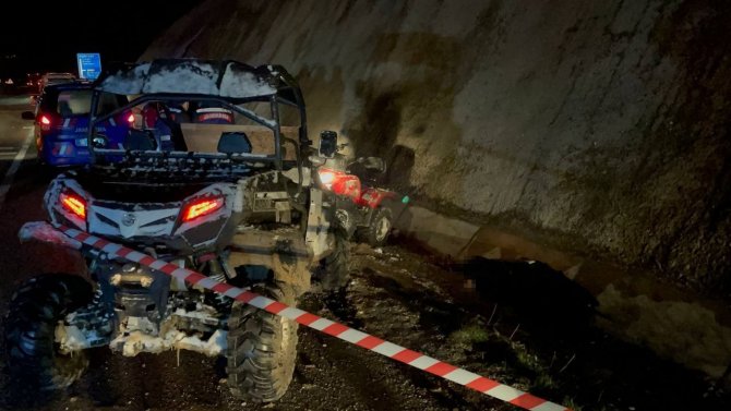Arkadaşının Aracını Çekerken Atv İle Kanala Uçan Sürücü Hayatını Kaybetti