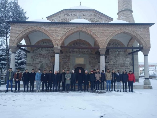 Kyk Ve Lise Öğrencileri Sabah Namazı Programına Katıldı