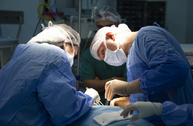 Türkiye’nin Dört Bir Yanından Nörologlar İ̇zmir’de Buluşuyor