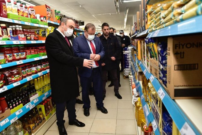 Kilis’te Fahiş Fiyat Ve Stokçuluk Denetimi Yapıldı