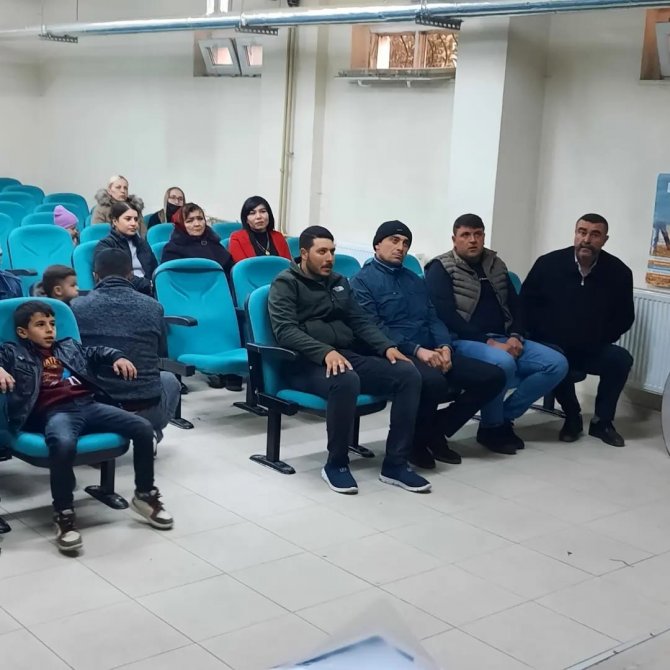 Yabancı Uyruklulara Uyum Eğitimi