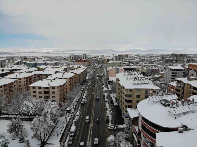 Muş’ta 159 Köy Yolu Ulaşıma Kapandı