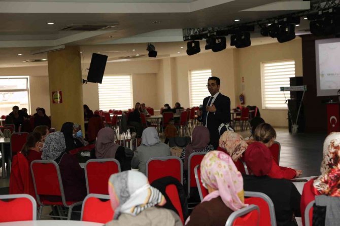 Cerrahi Hastanesi, Honazlı Kadınları Bilgilendirdi