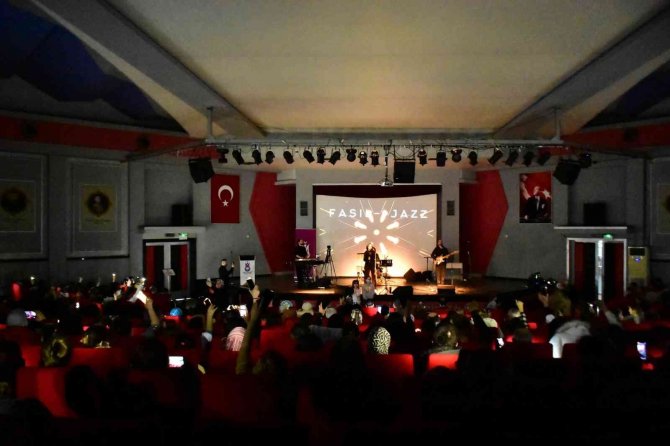 Şehzadeler’de Fasıl-ı Jazz Kadınlar İçin Sahne Aldı