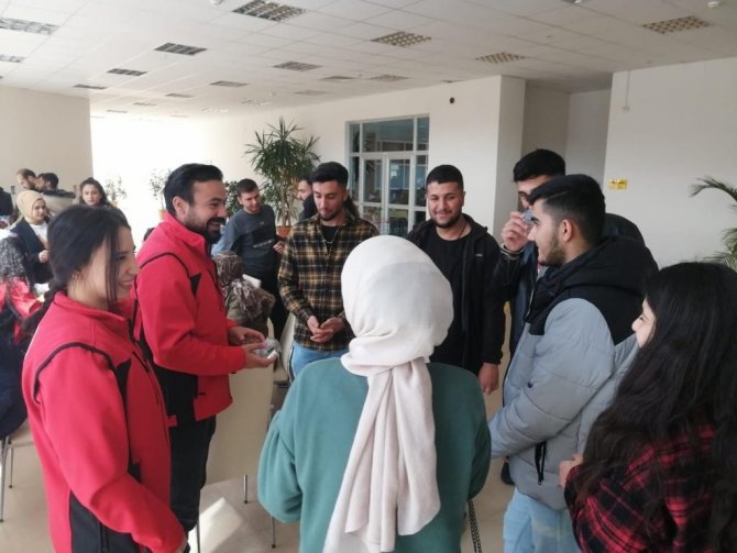 Siirt Emniyetinden Üniversite Öğrencilerine Terör Eğitimi