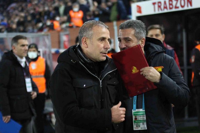 Spor Toto Süper Lig: Trabzonspor: 2 - Göztepe: 2 (İ̇lk Yarı)