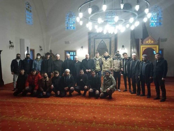 Kyk Ve Lise Öğrencileri Sabah Namazı Programına Katıldı