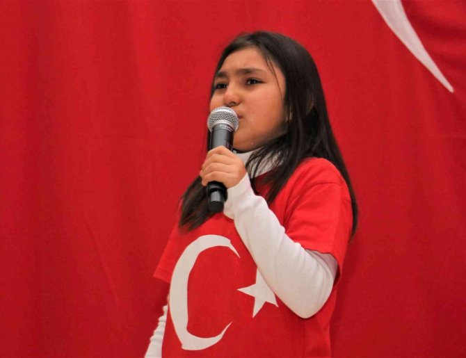 Toroslar Belediyesi, İ̇stiklal Marşını Güzel Okuma Yarışması Düzenledi