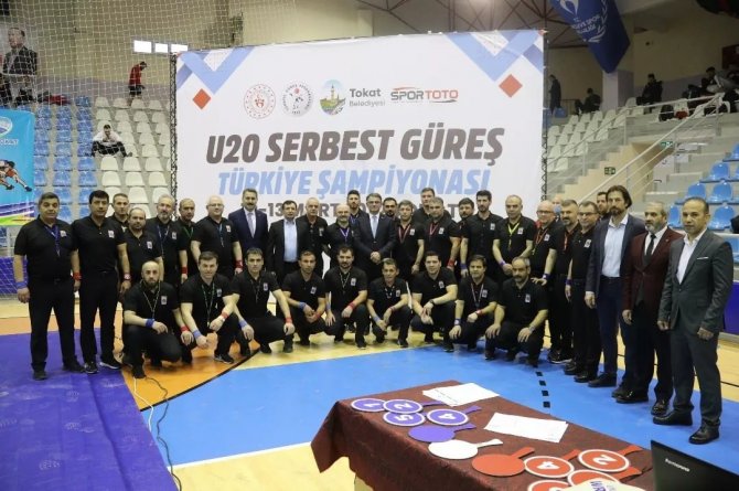 Serbest Güreş Türkiye Şampiyonası, Tokat’ta Başladı
