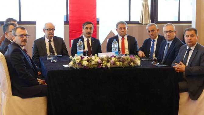 Türkiye Kamu-sen Genel Başkanı Kahveci’den Toplu Sözleşme Açıklaması