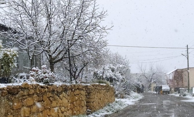 Yurdu Etkisi Altına Alan Kar Mersin’e Ulaştı