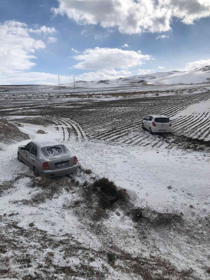 Van’da Trafik Kazası: 2 Yaralı